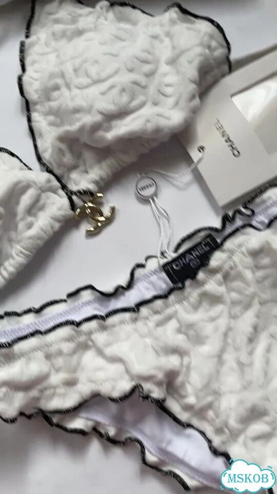 Купальник женский chanel белый фото 1