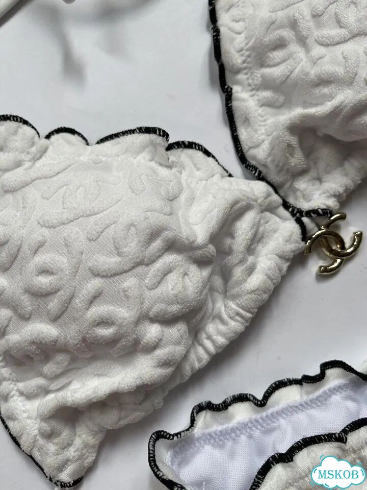 Купальник женский chanel белый фото 6