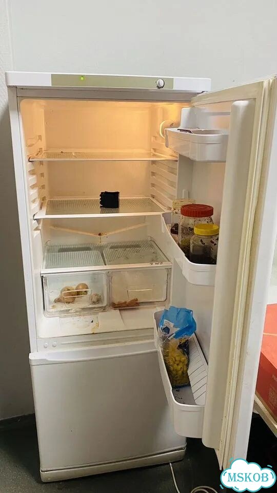 Холодильник indesit бу фото 2