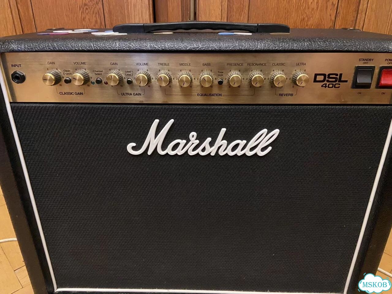 Гитарный комбоусилитель marshall DSL 40C фото 1