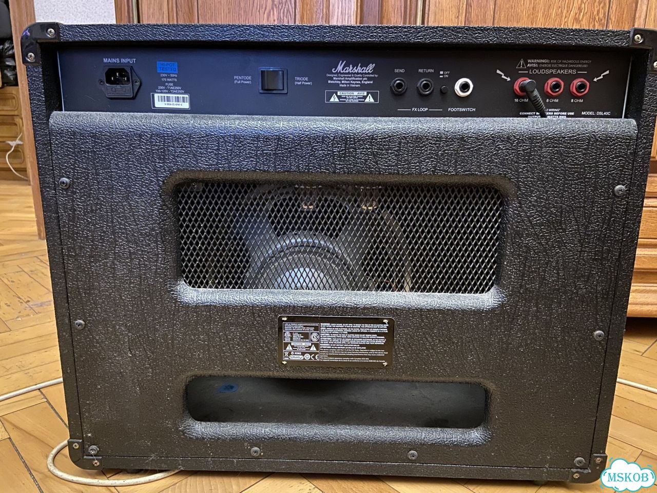 Гитарный комбоусилитель marshall DSL 40C фото 4