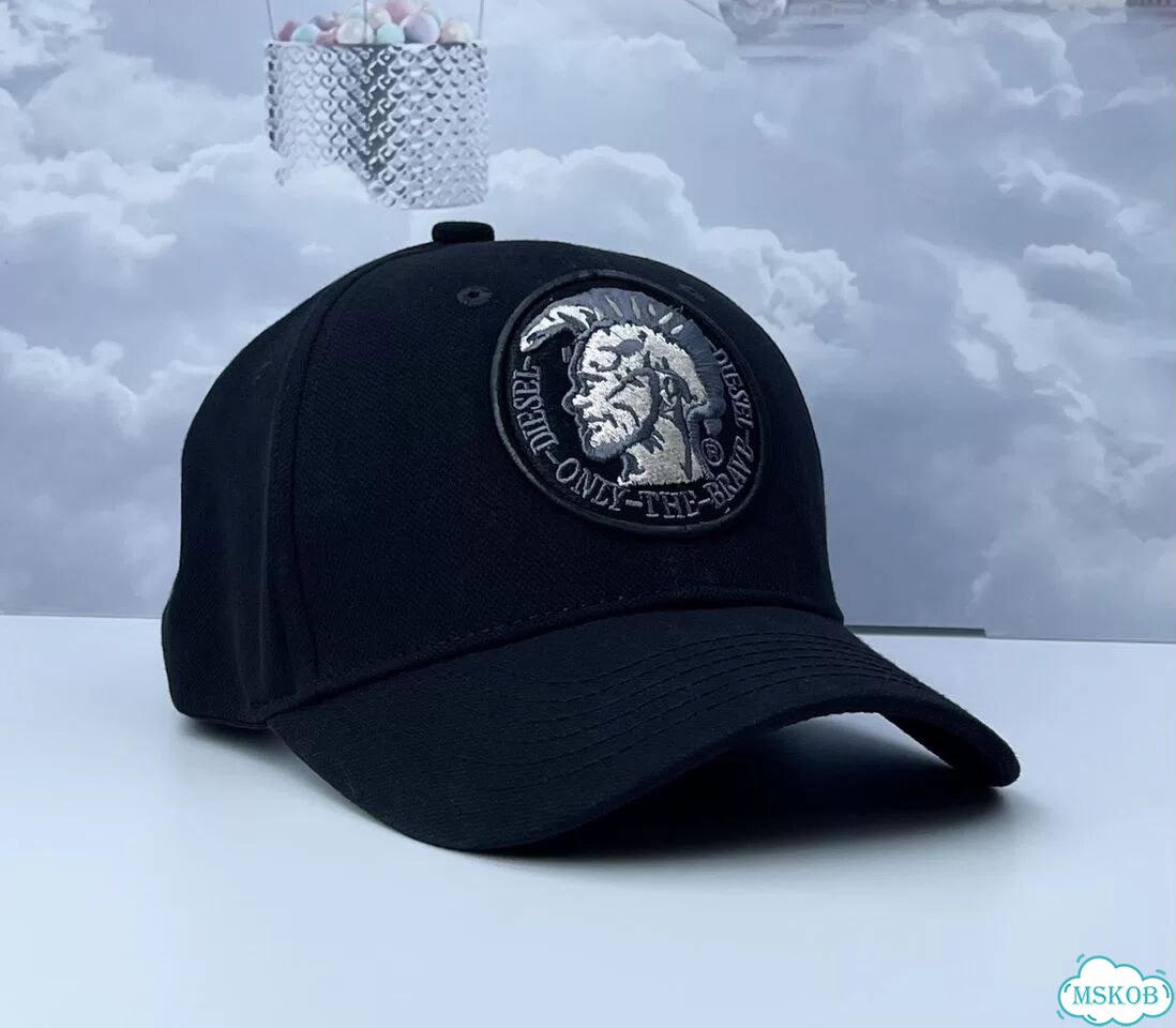 Бейсболка Diesel чёрная фото 4