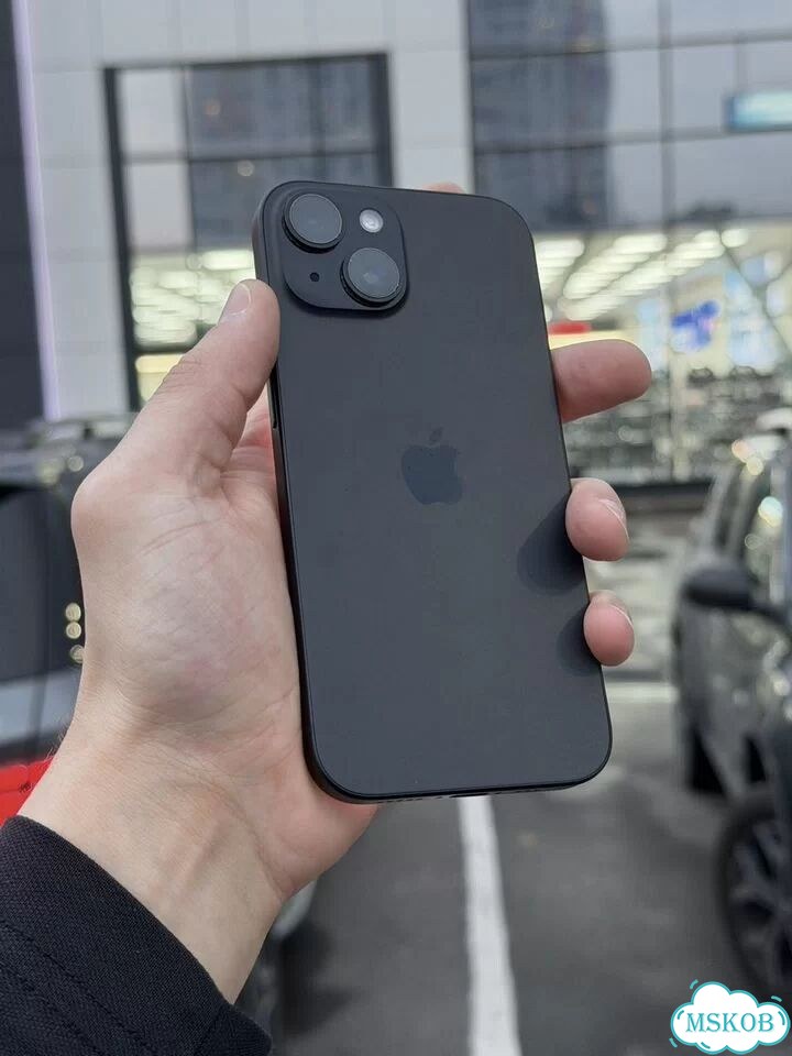 iPhone 15, 256 ГБ, SIM + eSIM фото 1