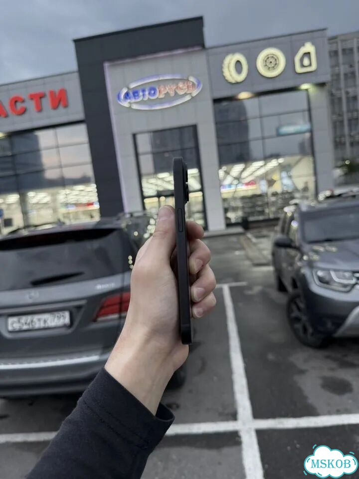 iPhone 15, 256 ГБ, SIM + eSIM фото 4