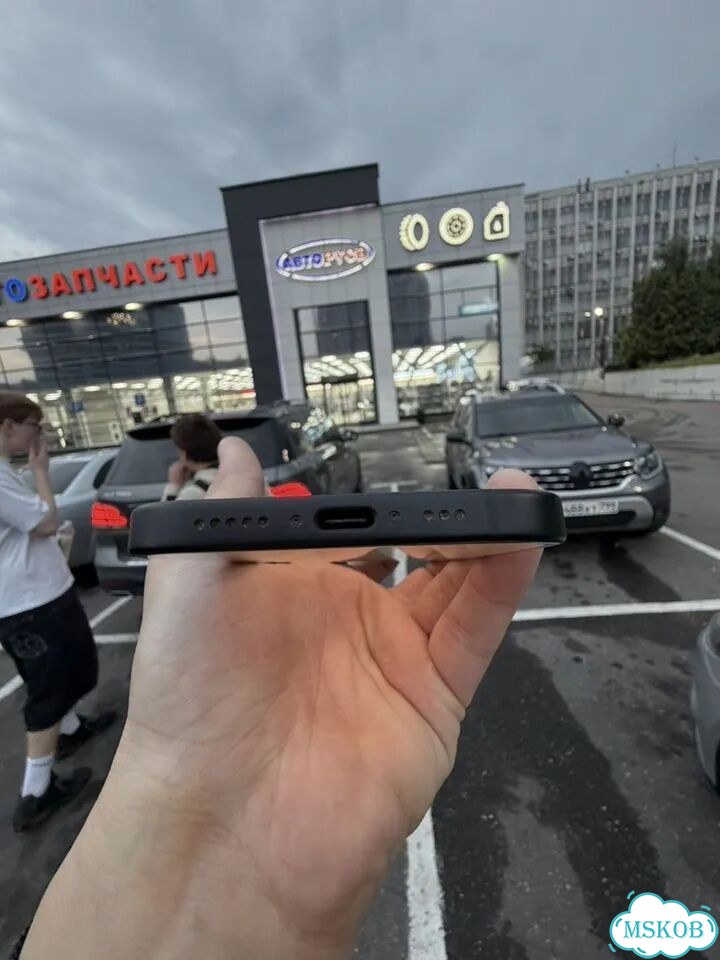 iPhone 15, 256 ГБ, SIM + eSIM фото 6
