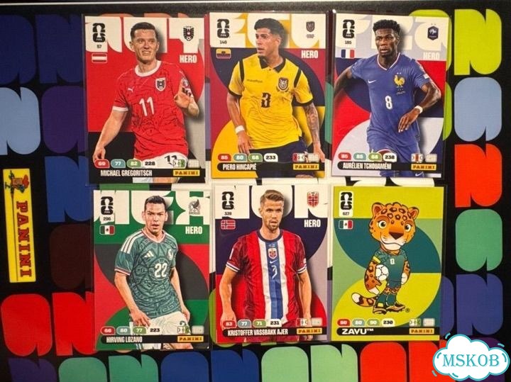 Карточки panini 2026 фото 1