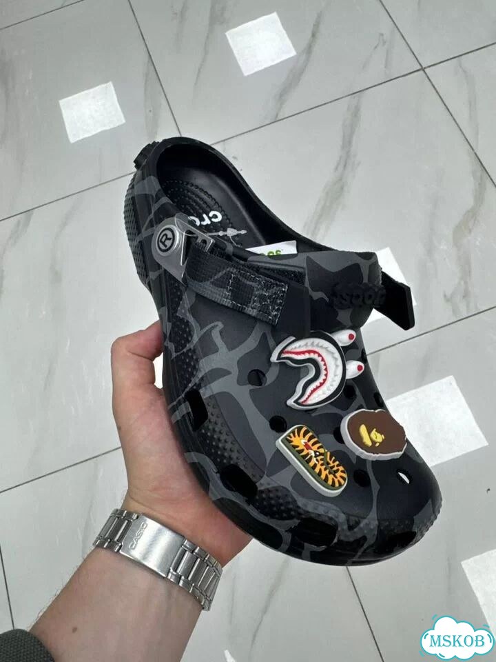 Летние тапочки Bape фото 1