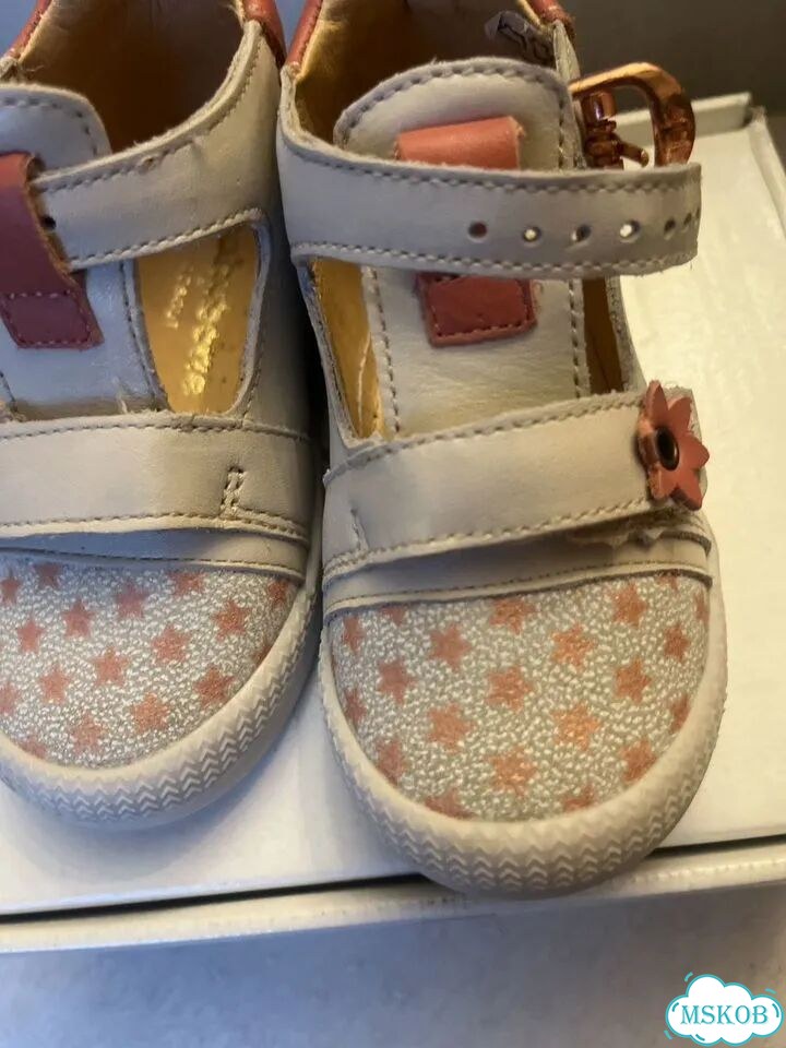 BabyBotte туфельки открытые новые 22 фото 4