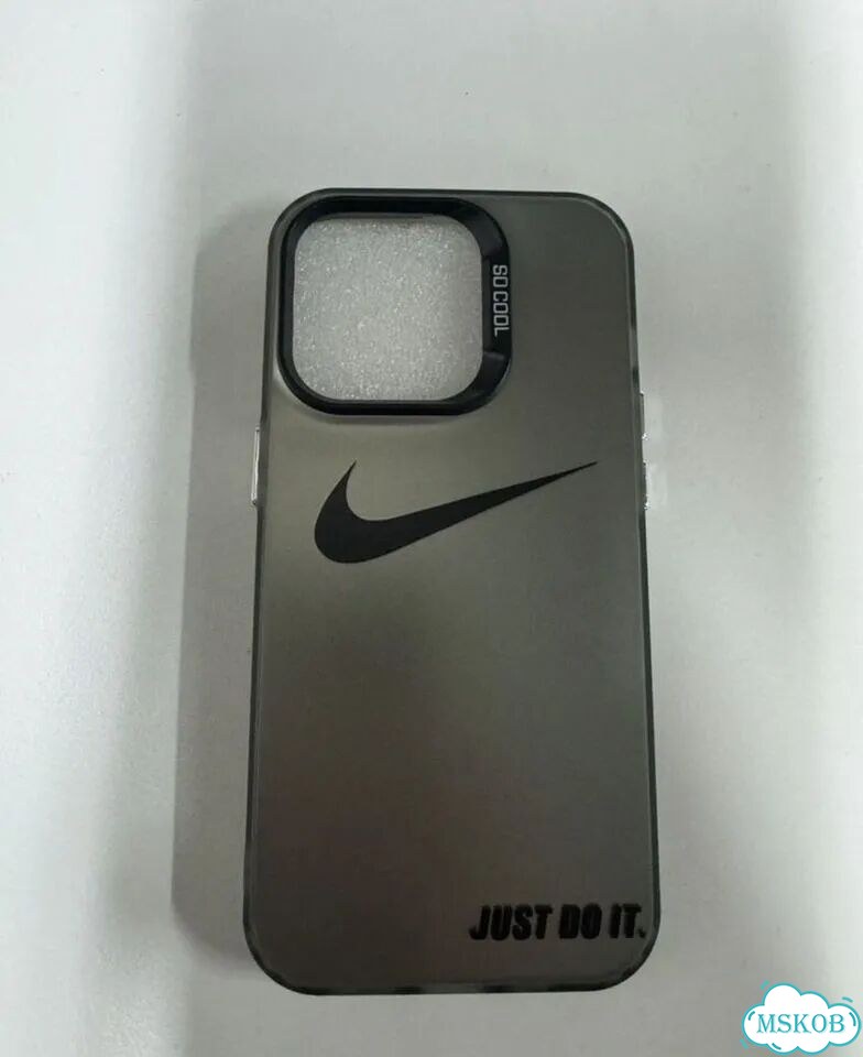 Чехол на iPhone 14 pro nike фото 3