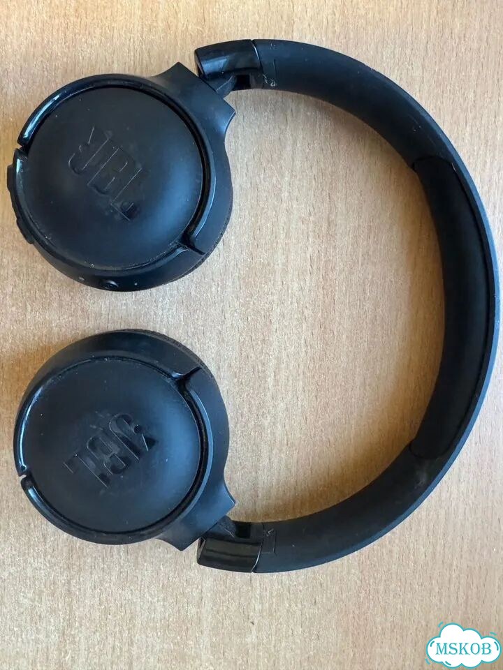 Беспроводные наушники jbl tune 520 фото 1