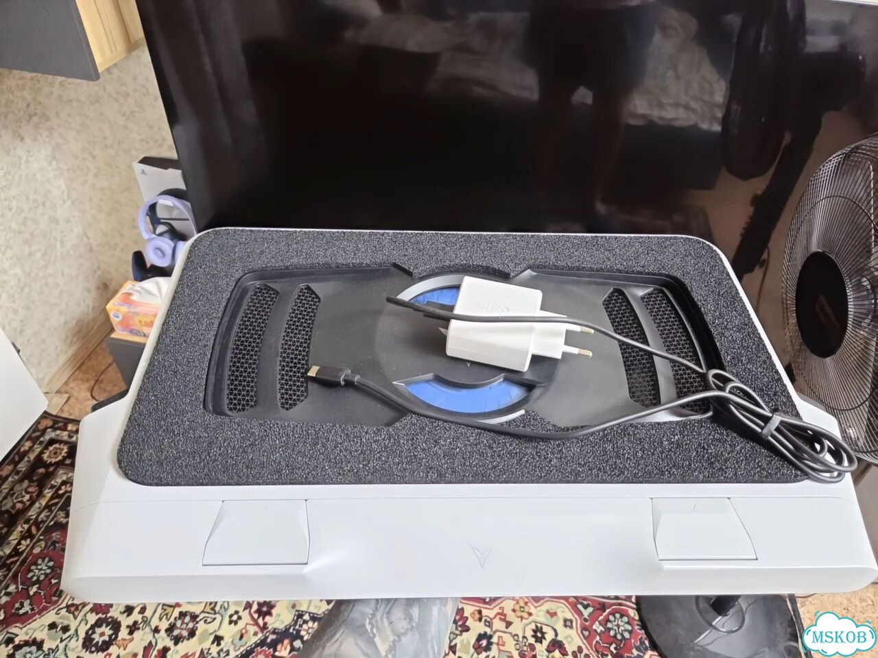 Охлаждающая подставка для ноутбука фото 2