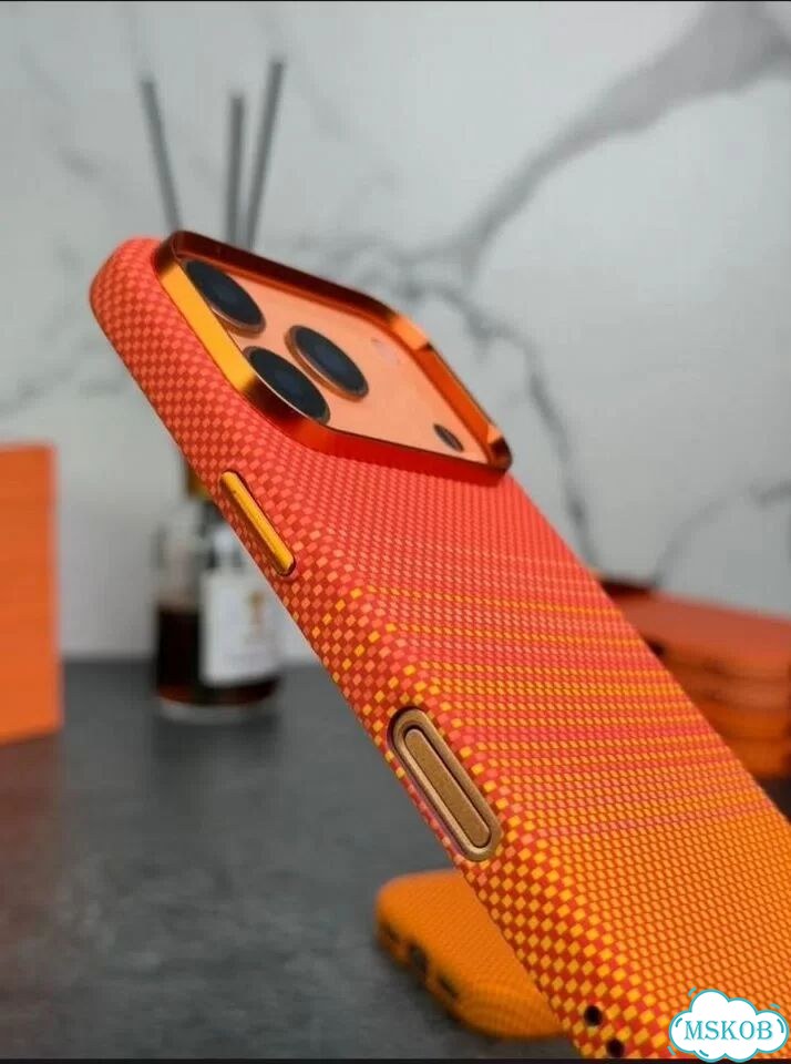 Чехол на iPhone 17 pro max фото 1
