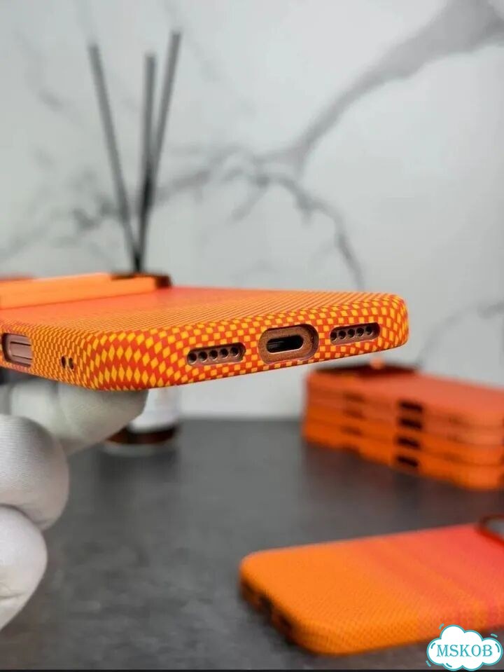 Чехол на iPhone 17 pro max фото 3