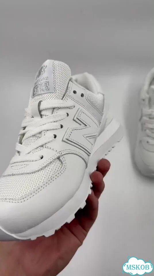 Кроссовки New Balance 574 фото 1