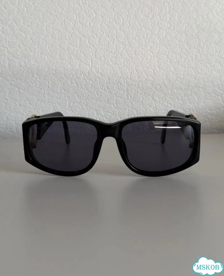 Солнцезащитные очки Chanel 1990е оригинал фото 1