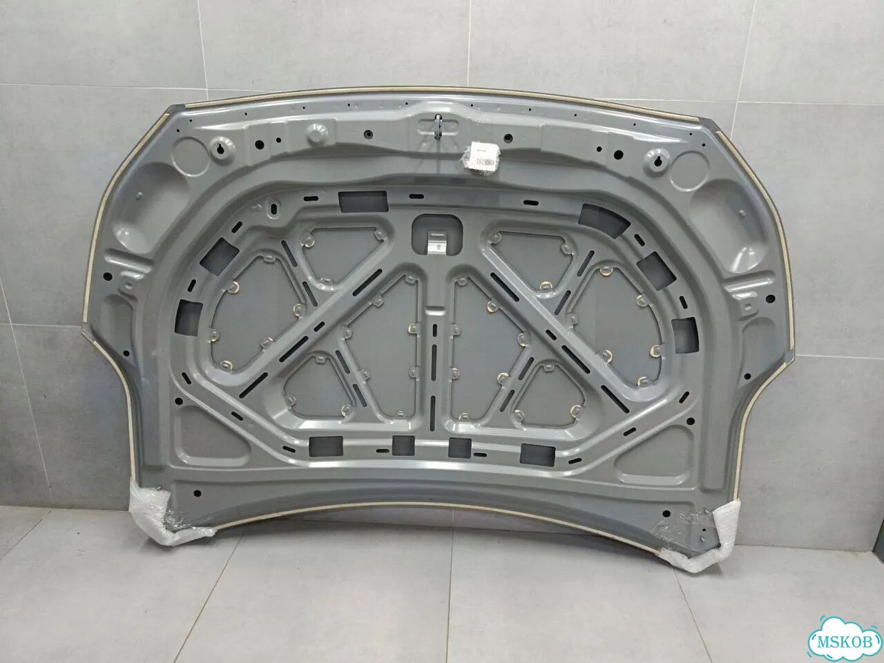 Капот FAW Bestune B70 2020 фото 3