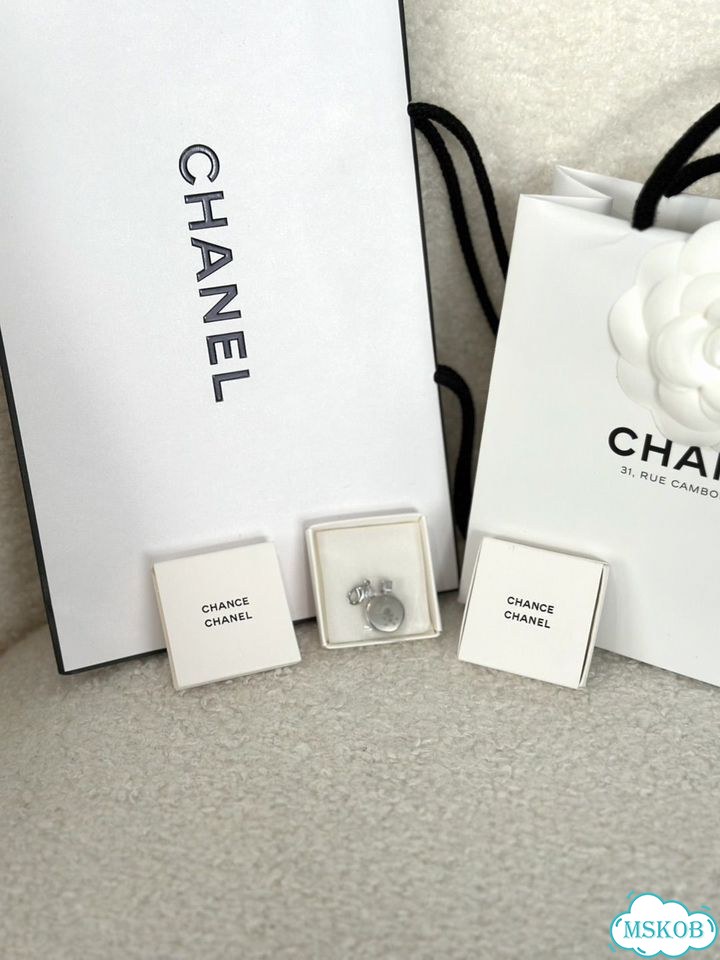 Chanel chance кулон шарм из Парижа фото 1