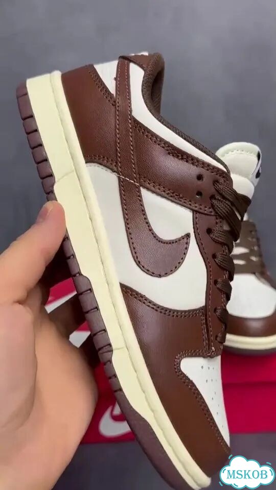 Кроссовки Nike Dunk Low фото 1