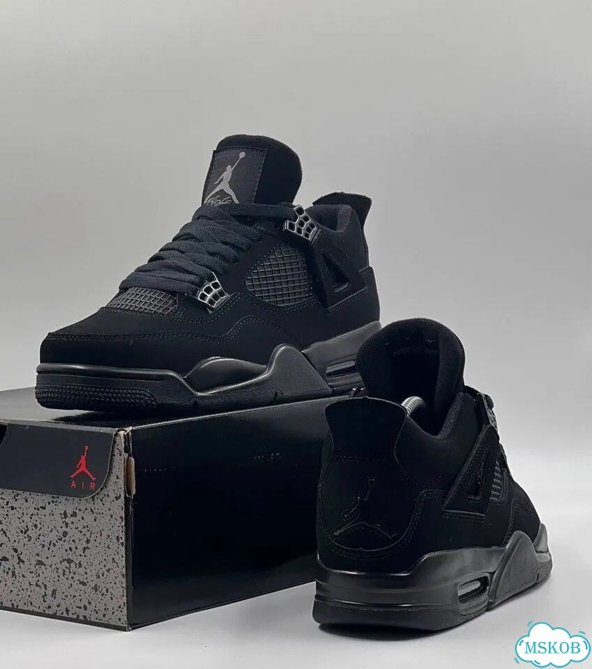 Кроссовки Nike Air Jordan 4 черные фото 2