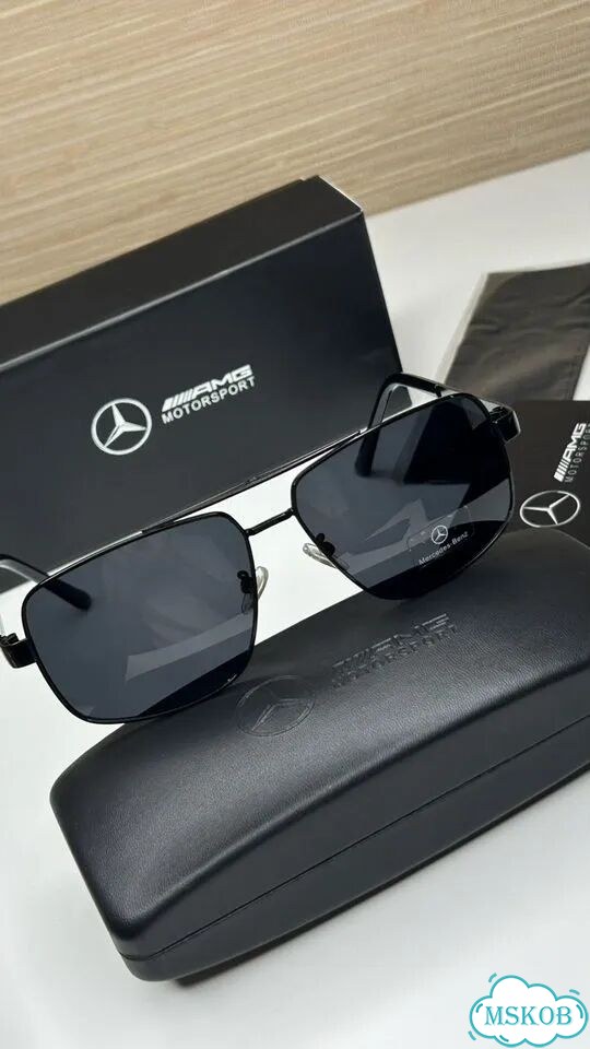 Солнцезащитные очки Mercedes-Benz AMG фото 1
