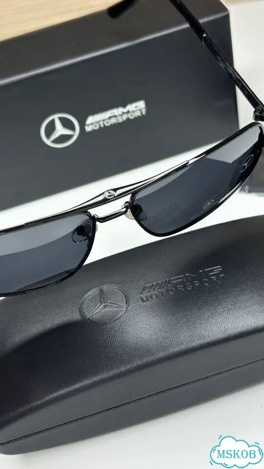 Солнцезащитные очки Mercedes-Benz AMG фото 2