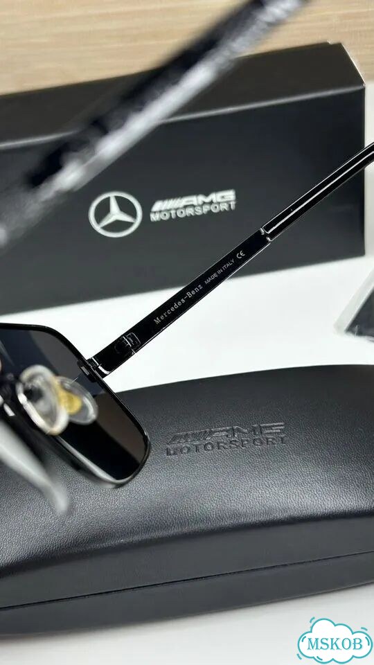Солнцезащитные очки Mercedes-Benz AMG фото 3