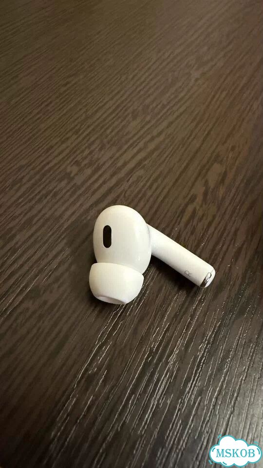 Правый наушник airpods pro 2 a2698 фото 1