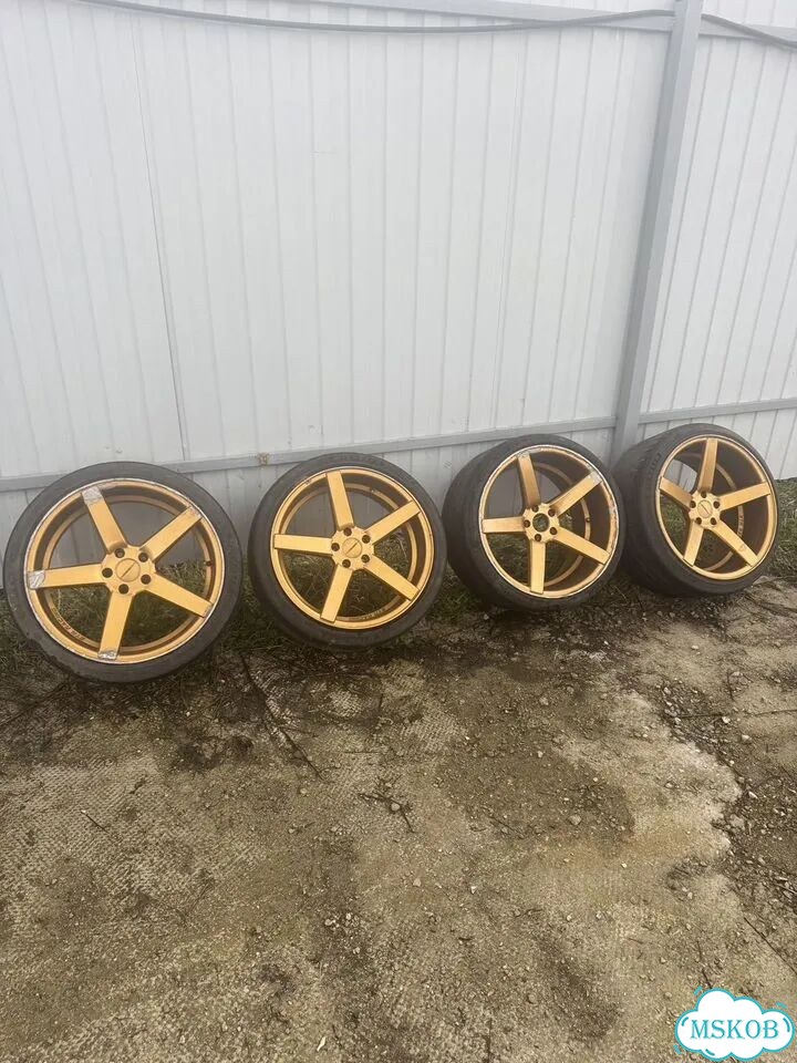 Колеса Vossen CV3 R20 фото 1