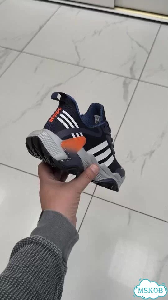 Кроссовки Треккинговые Adidas Terrex мужские фото 1