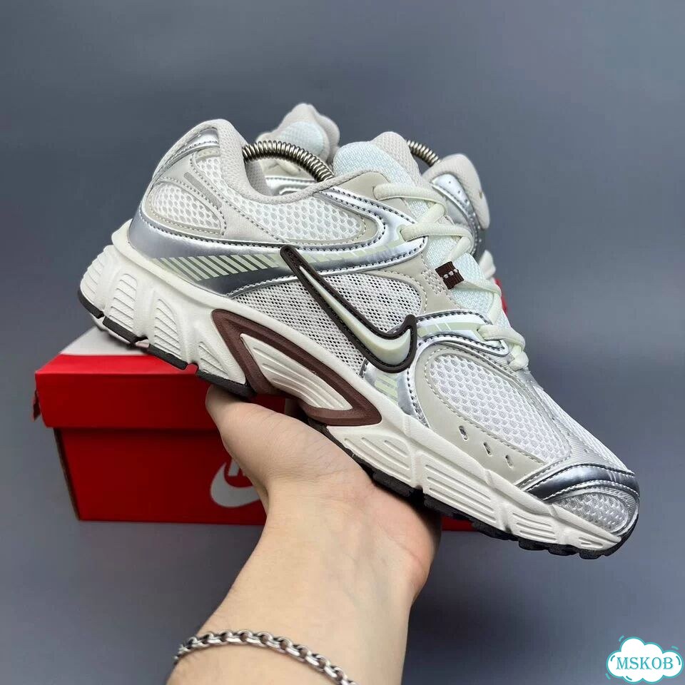 Nike V5 Runner Cream Grey фото 1