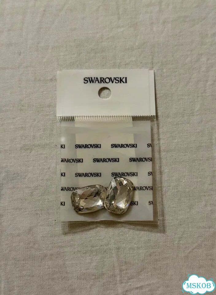 Стразы Swarovski фото 1