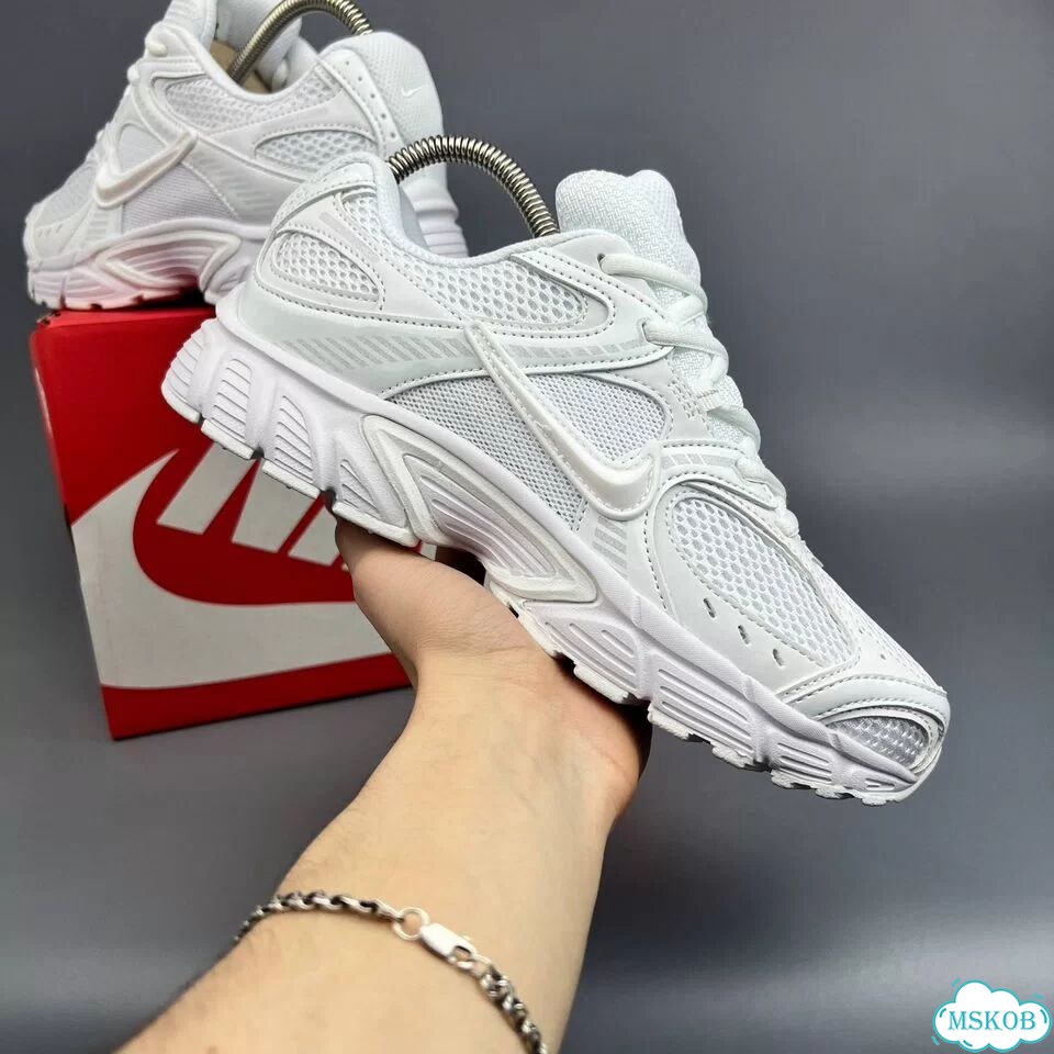 Nike V5 Runner White фото 1