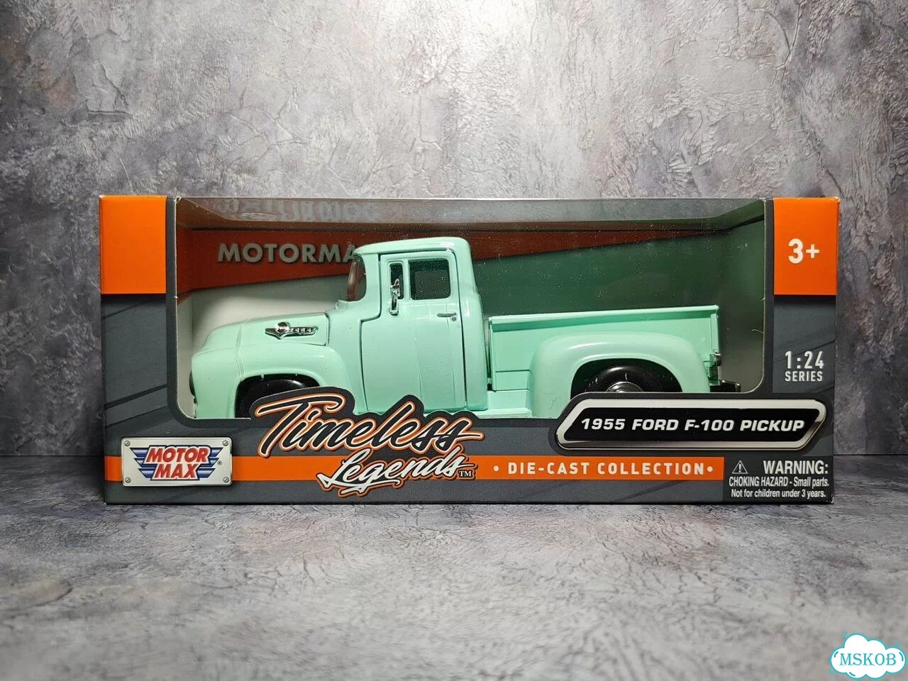 Модель 1/24 Ford F-100 Pickup 1955 Mint, Motormax фото 10