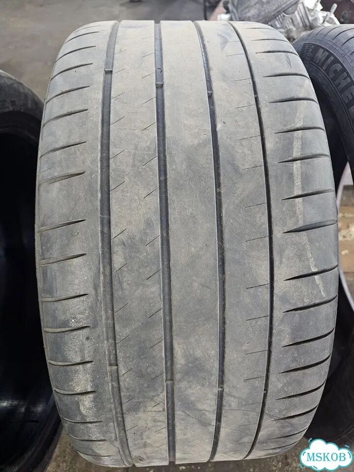 Michelin Pilot Sport 4 S 245/40 R20 и 275/35 R20 102Y фото 4