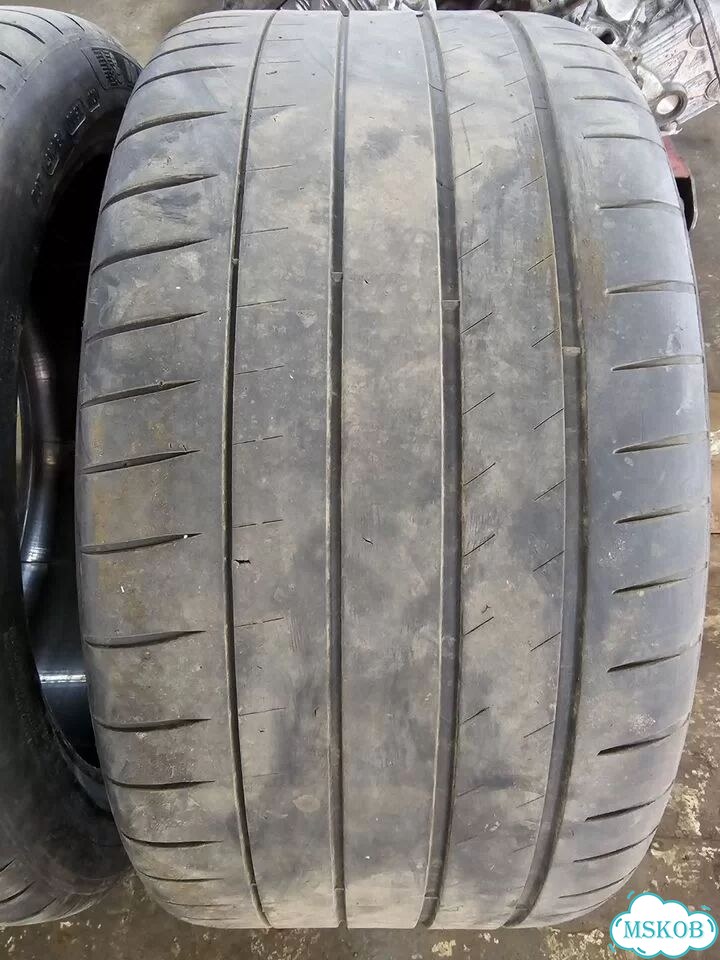 Michelin Pilot Sport 4 S 245/40 R20 и 275/35 R20 102Y фото 5