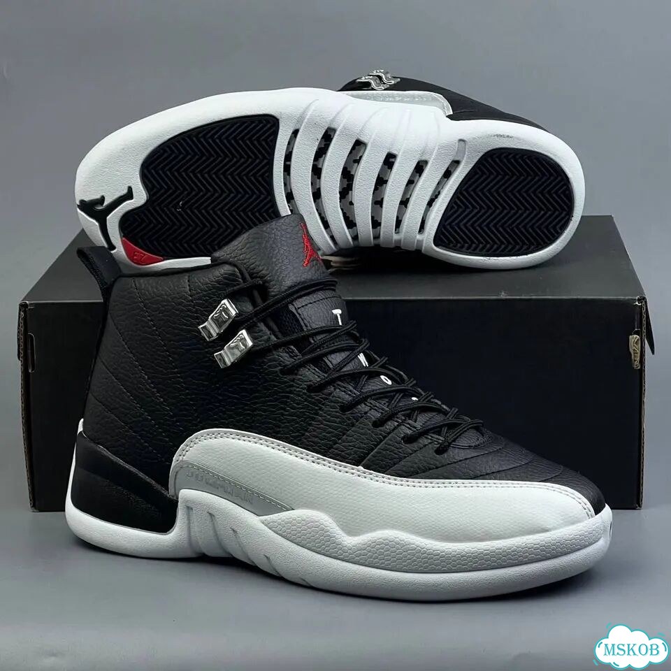 Nike Jordan 12 Black White фото 6