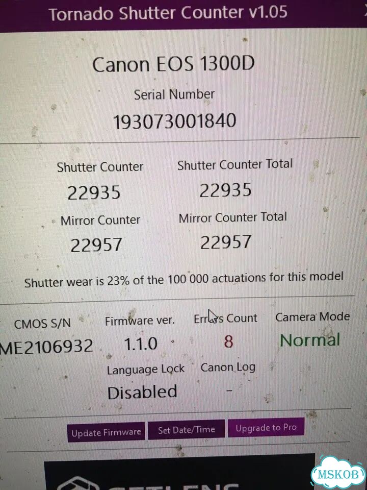 Canon 1300d body почти новый фото 5