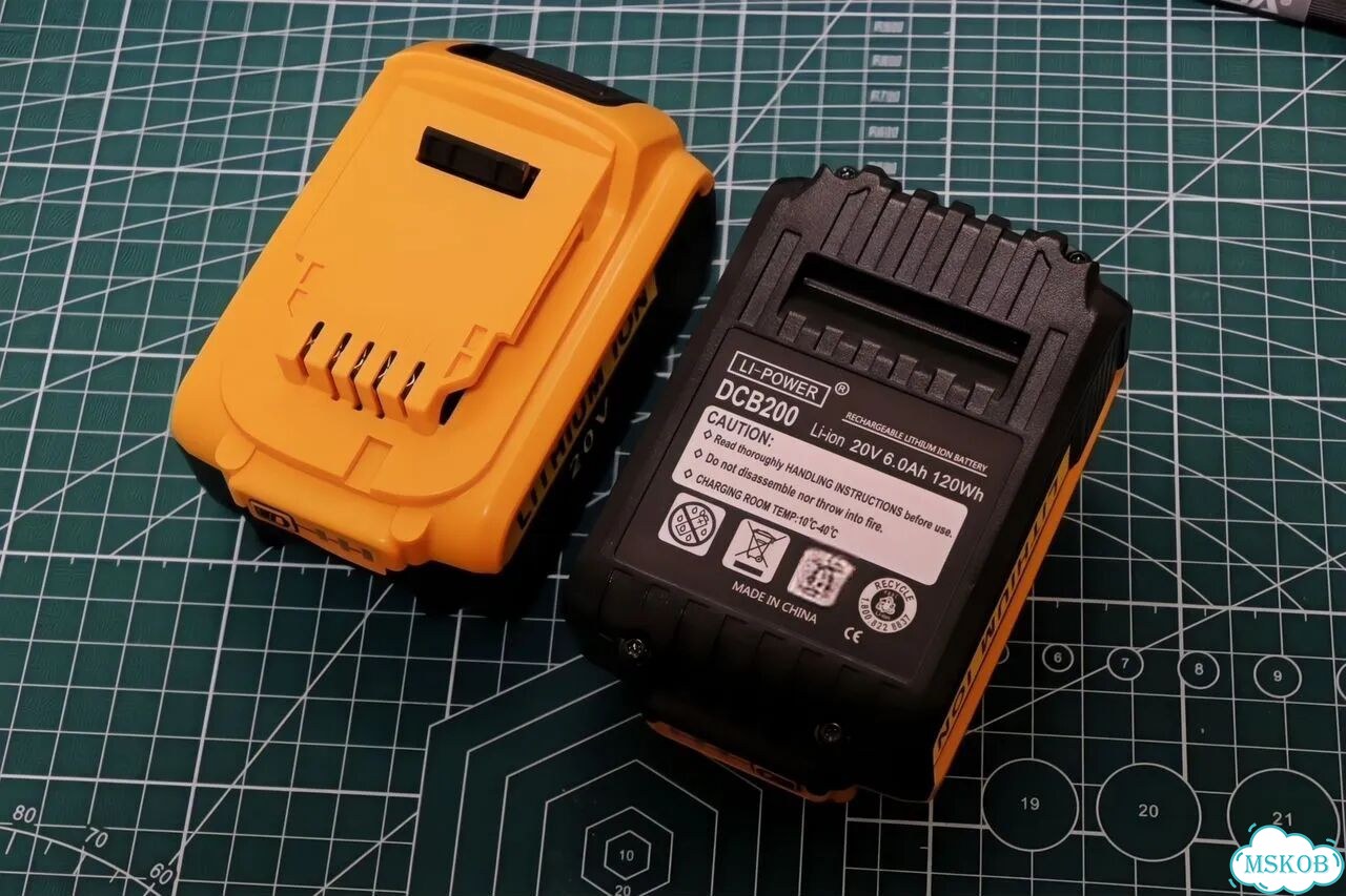 Аккумулятор Dewalt 18V 6Ah (2 штуки) фото 5