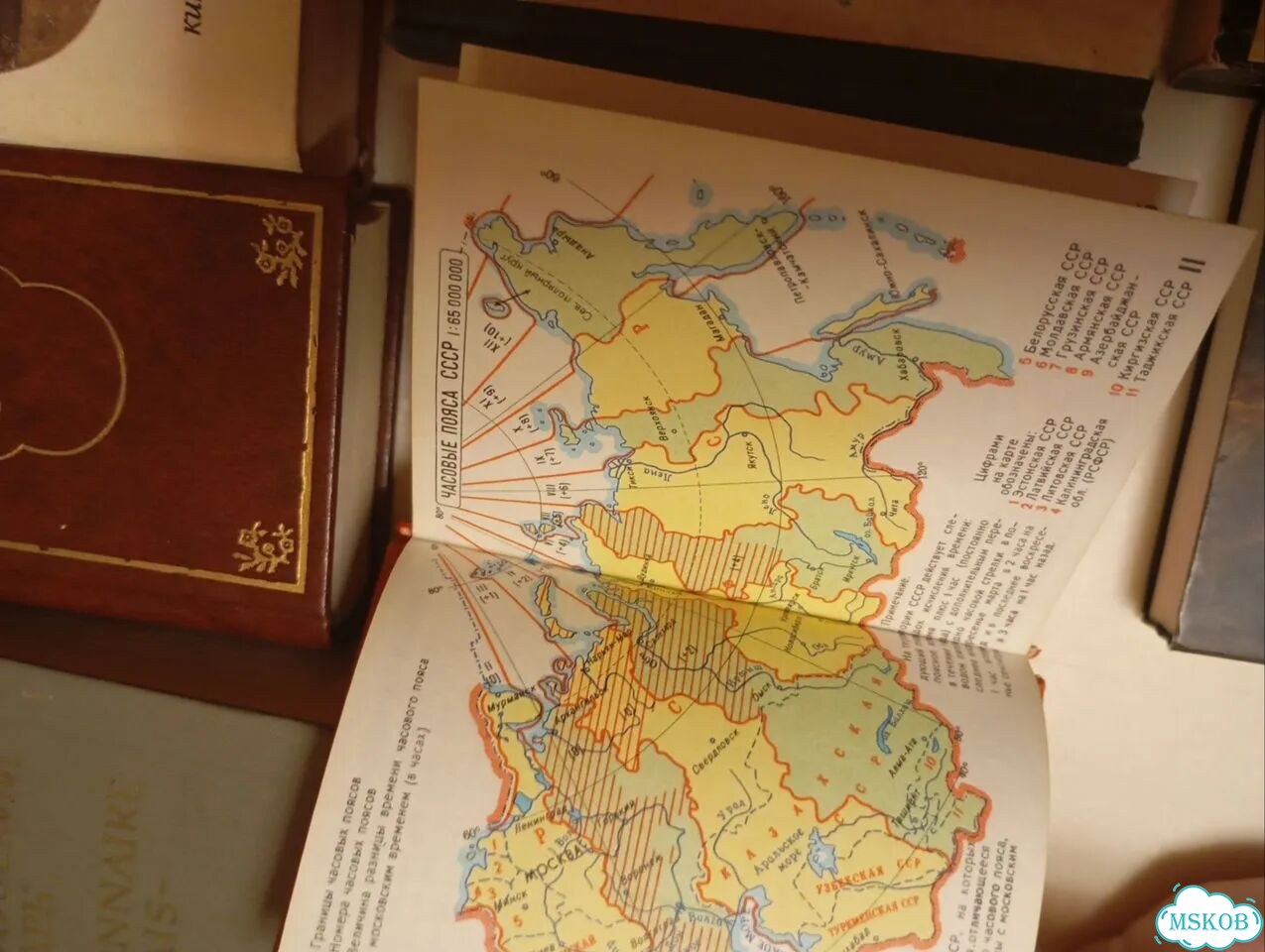 Книжки миниатюры СССР одним лотом фото 2