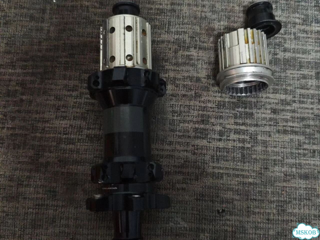 Задняя втулка, ступица Goldix M180 boost 148x12 фото 1