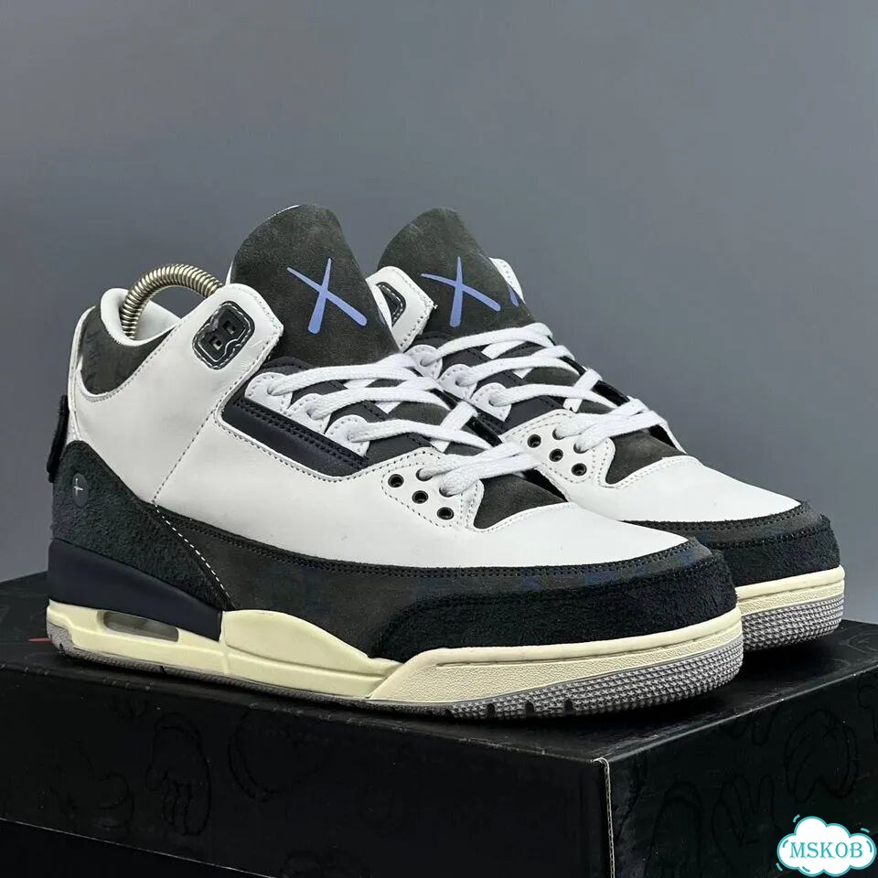 Nike Air Jordan 3 Kaws Black White фото 4