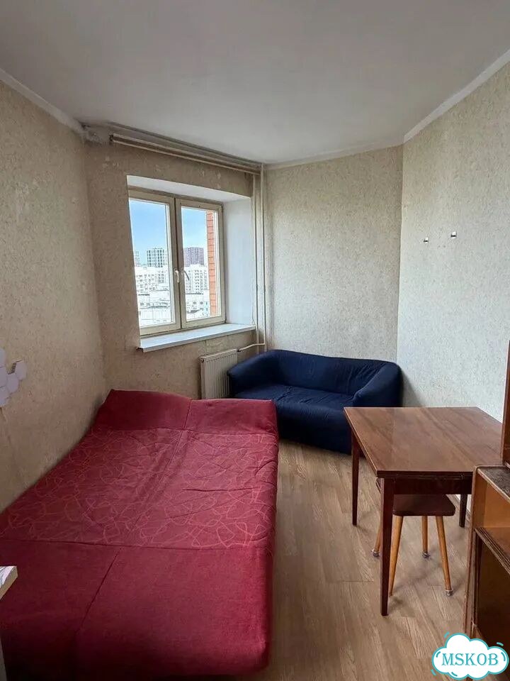 Комната 12 м² в 3-к., 24/25 эт. фото 1
