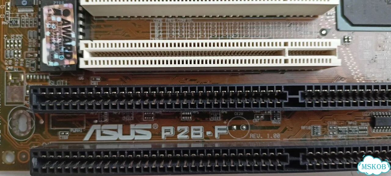 Материнская плата asus P2B-F (Slot 1, нюанс) фото 4