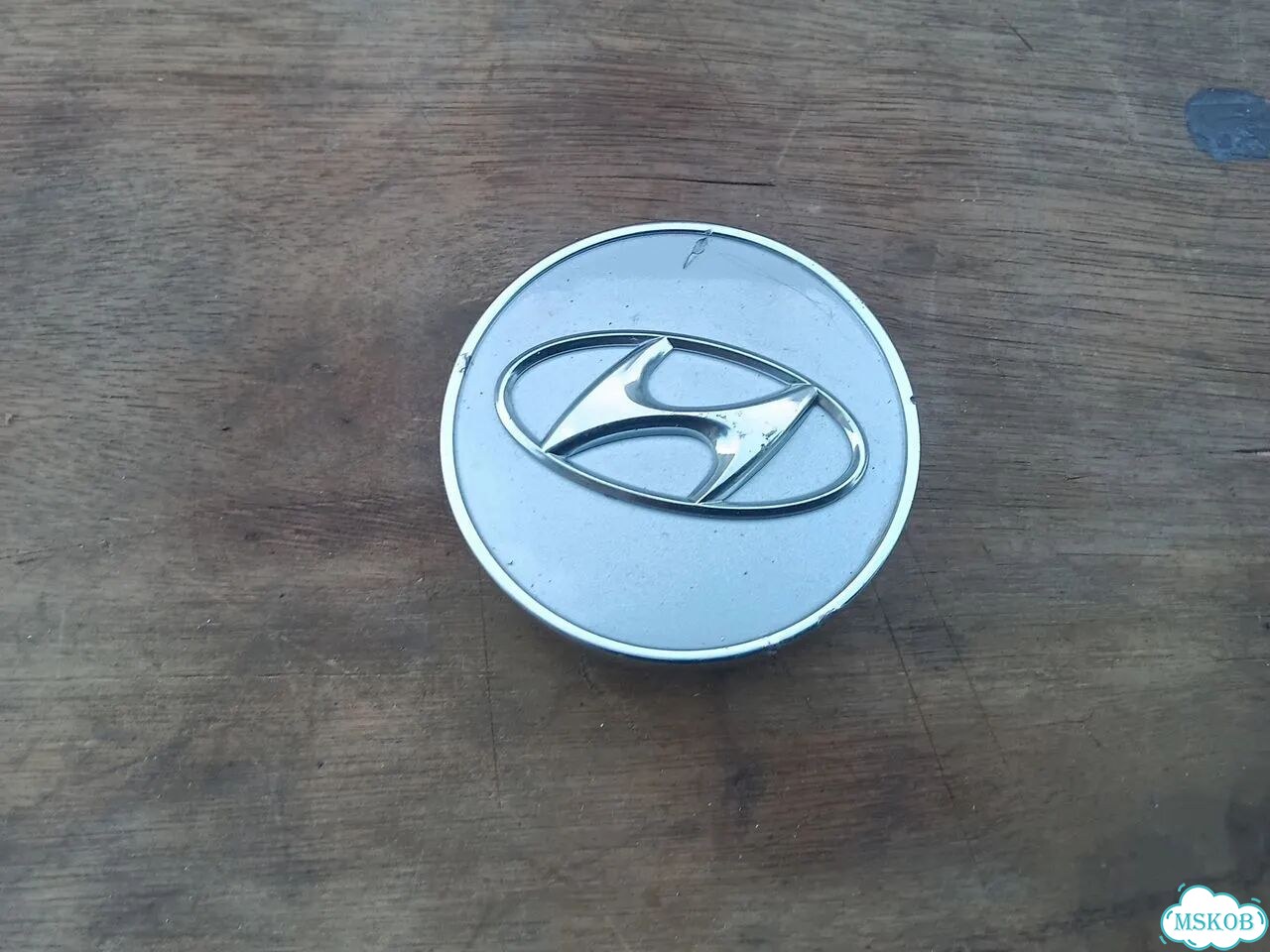 Колпачок литого диска Hyundai 529603K250 фото 1