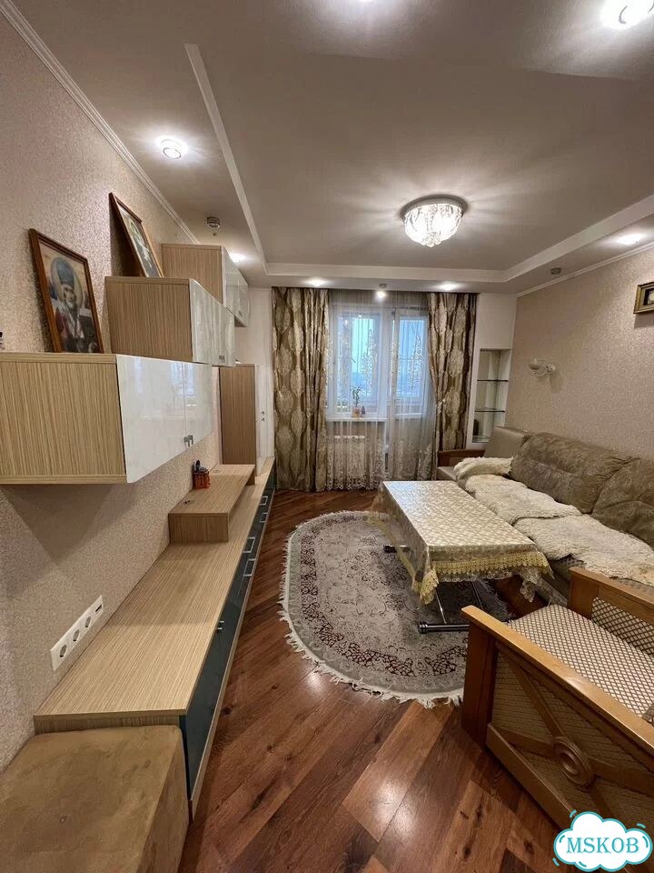 2-к. квартира, 60 м², 13/17 эт. фото 1