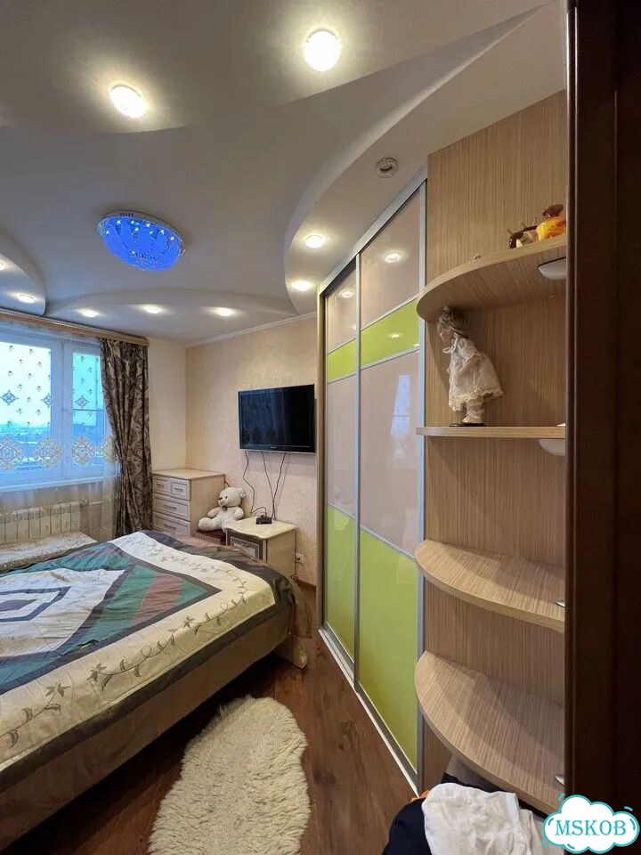 2-к. квартира, 60 м², 13/17 эт. фото 4