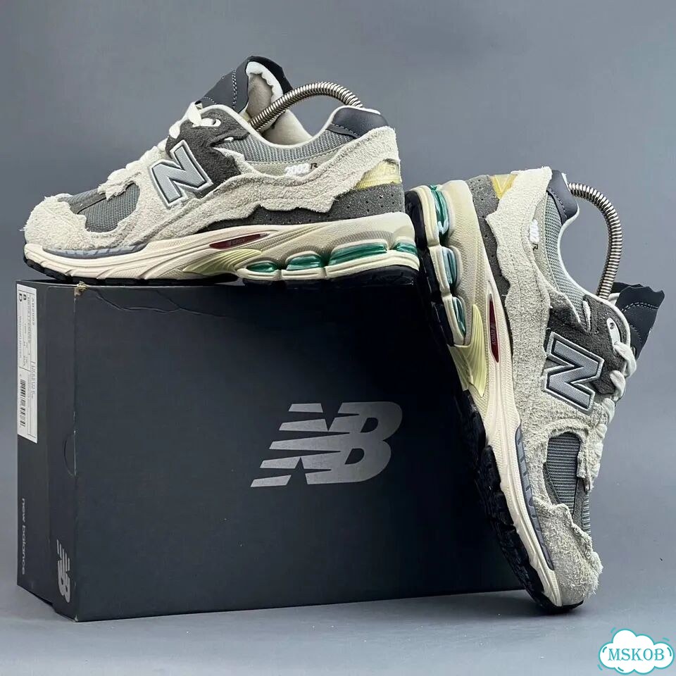 New Balance 2002R Grey Beige фото 7