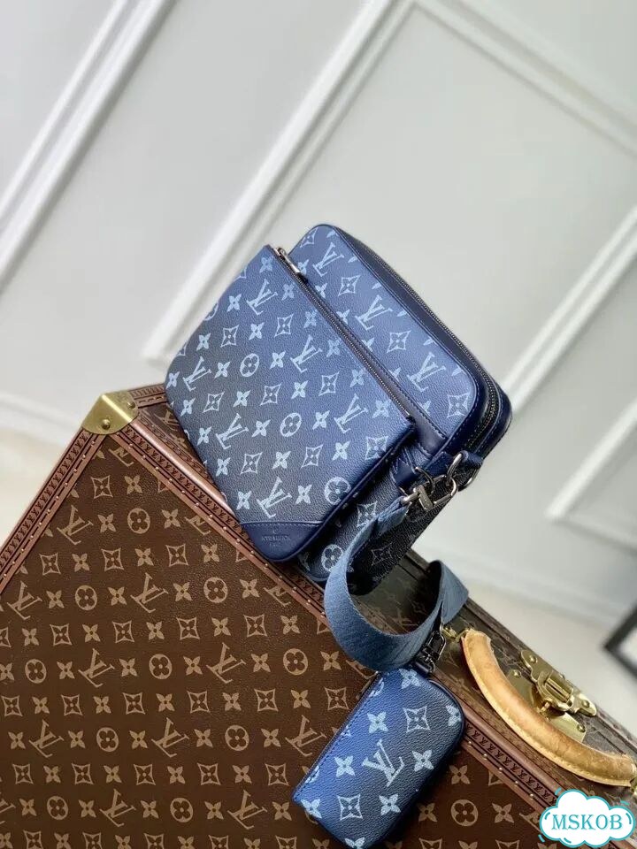 Сумка Louis Vuitton Trio Messenger фото 2