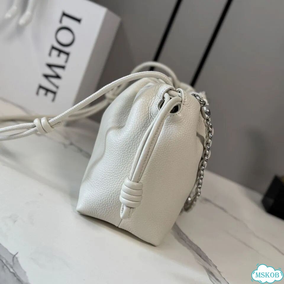 Сумка Loewe Flamenco Medium фото 2