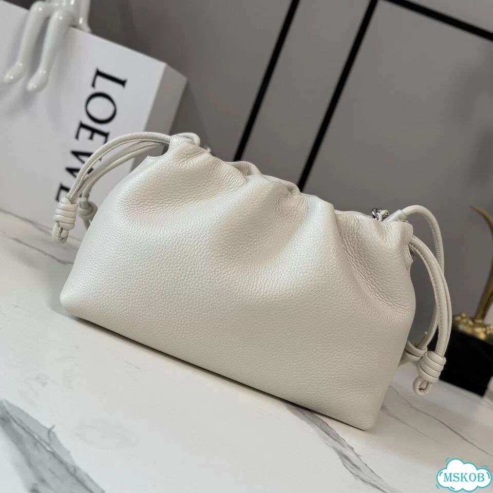 Сумка Loewe Flamenco Medium фото 3